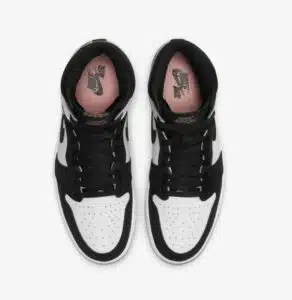 AIR JORDAN 1 «BLEACHED CORAL»