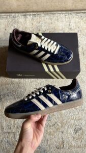 adidas Samba Wales Bonner Navy Croc - Vista lateral