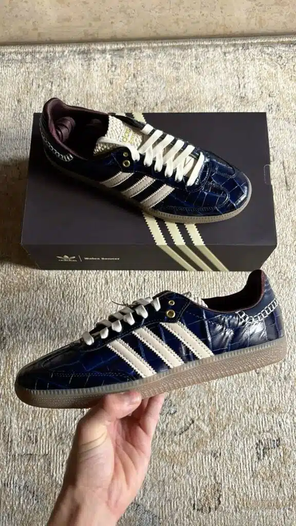 adidas Samba Wales Bonner Navy Croc - Vista lateral