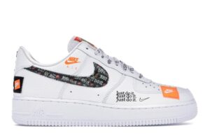 NikeAirForce1LowJustDoItPackWhiteBlack_2000x-1.jpg