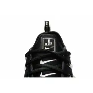 Nike Air Vapormax Plus Negras Blancas
