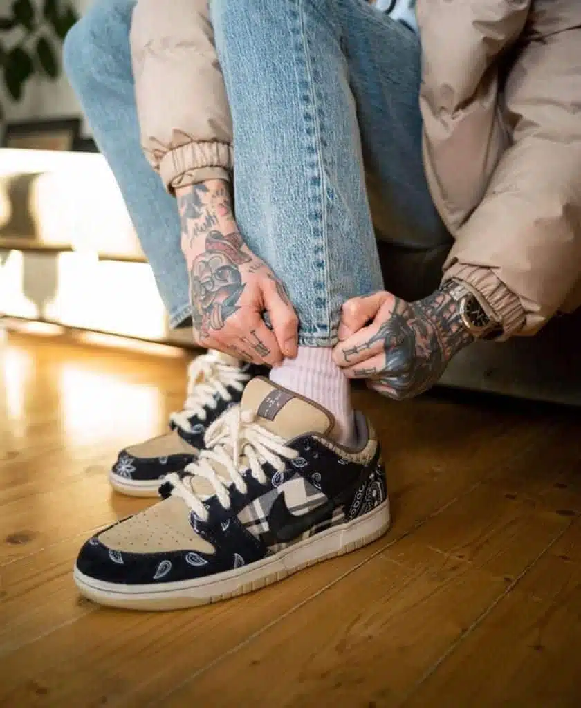 SB DNK Low Travis Scott