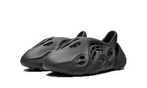 Yeezy Foam RNR Onyx