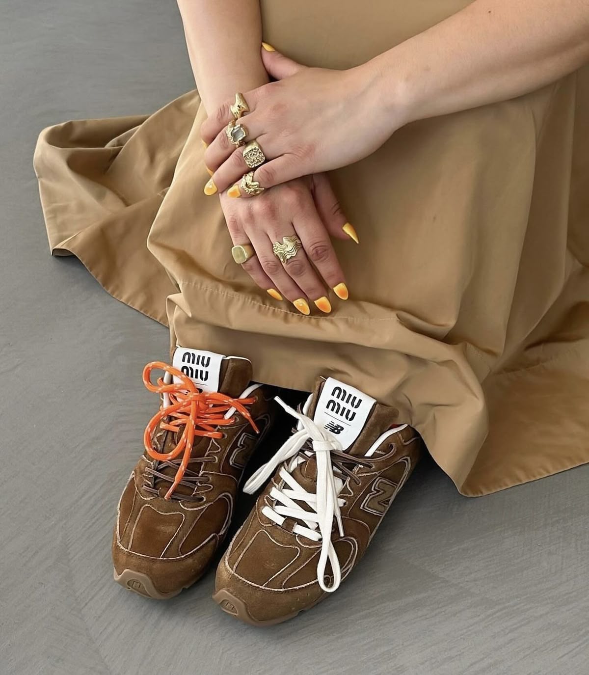 New Balance 530 x Miu Miu Cinnamon - Vista trasera