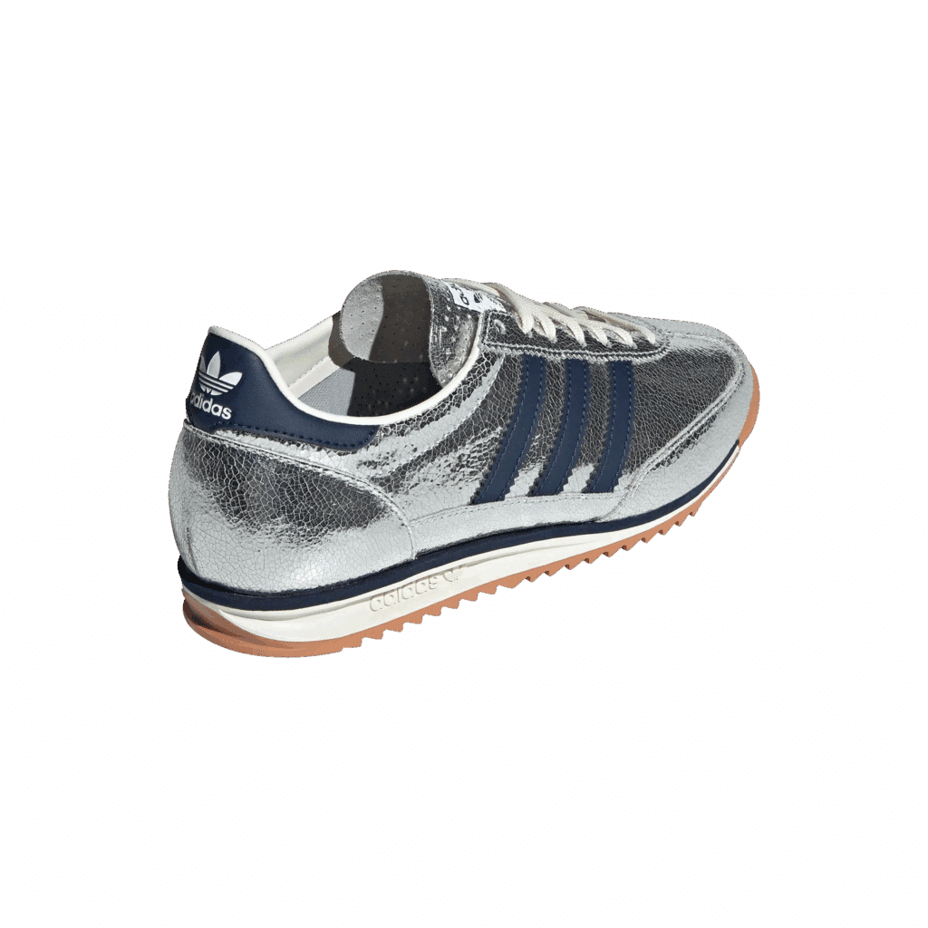imgi_36_JH8654_7_FOOTWEAR_Photography_BackLateralTopView_transparent