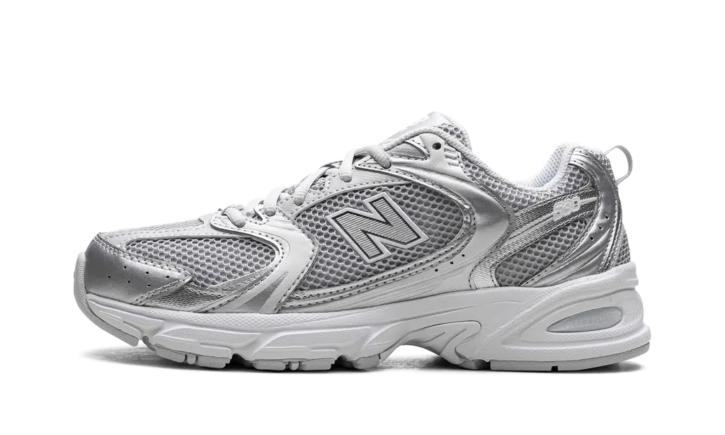New Balance 530 Moonbeam Silver Metallic