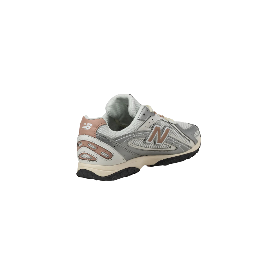 New Balance 204L - Silver Metallic / Flat Taupe