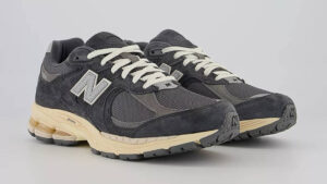 New Balance 2002R Phantom