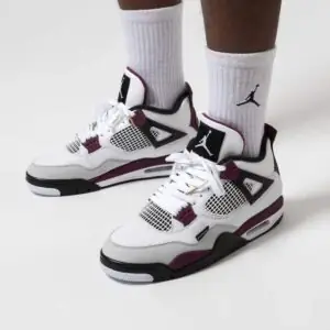 Jordan Retro 4 PSG Paris Saint-Germain