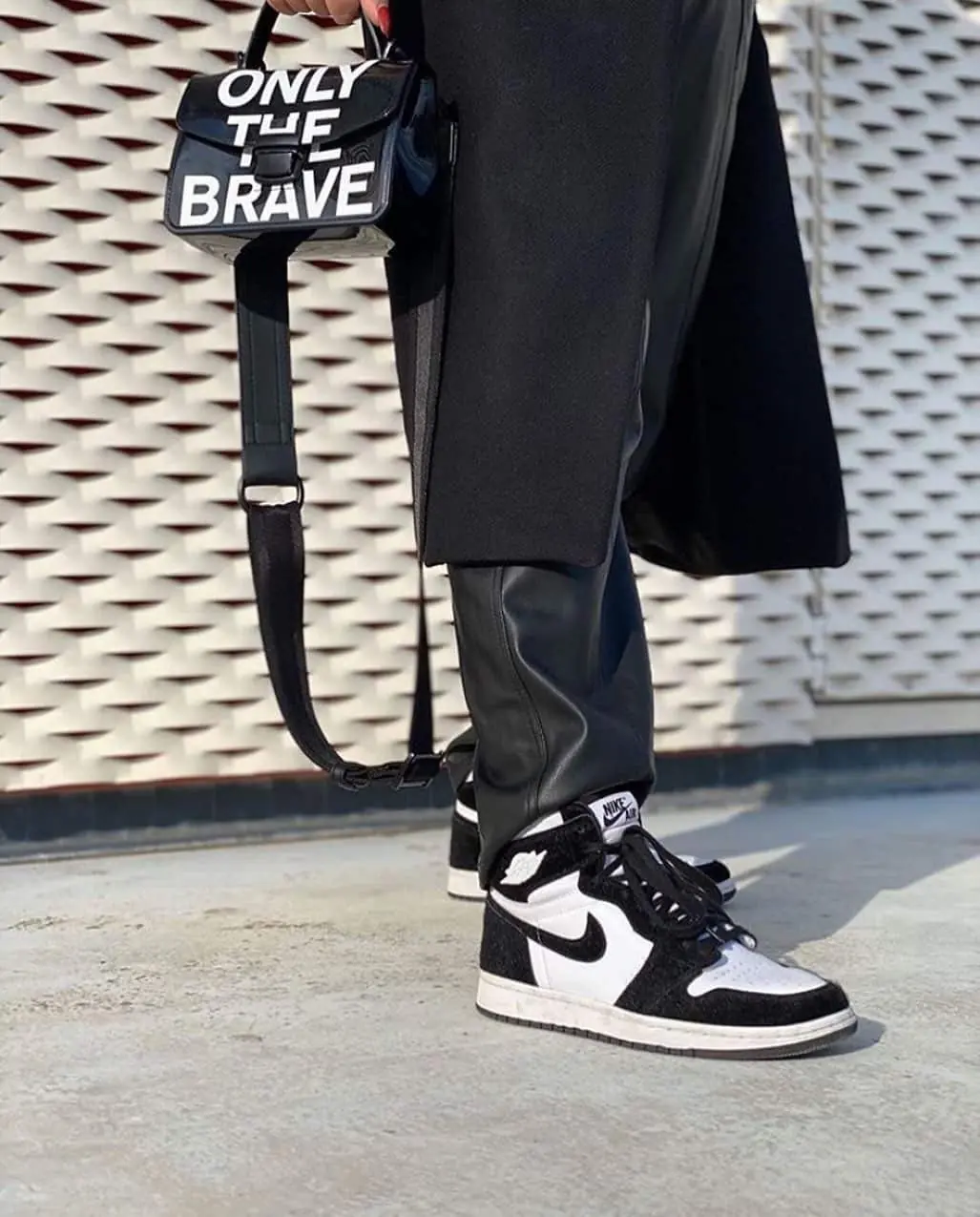 Air Jordan 1 Retro High OG Panda