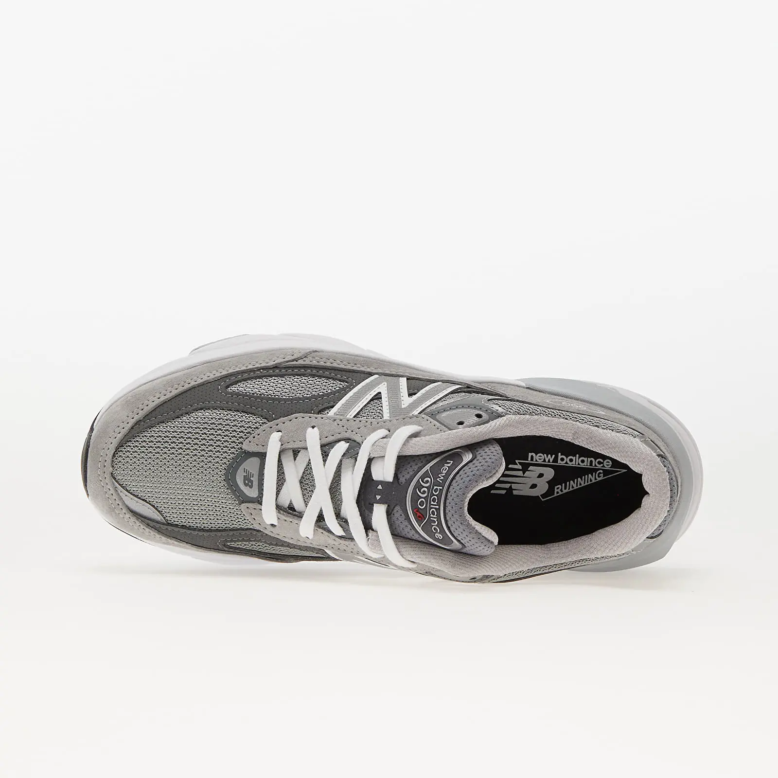 NEW BALANCE 990 V6