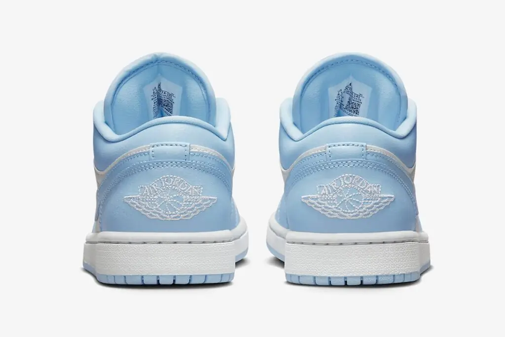 Wmns Air Jordan 1 Low ‘Ice Blue’