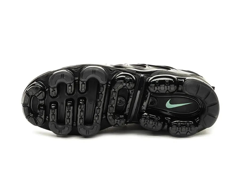 NIKE AIR VAPORMAX PLUS “NEON”