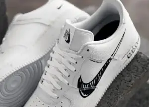 NIKE AIR FORCE 1 LV8 UTILITY