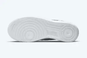 Wmns Nike Air Force 1 ’07 Essential ‘White Black’