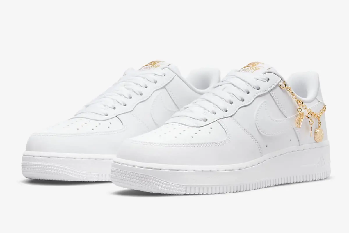 Wmns Nike Air Force 1 ’07 LX ‘Lucky Charms’