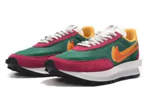Sacai x Nike LDWaffle “Pine Green”