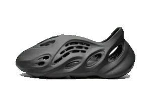 Yeezy Foam RNR Onyx