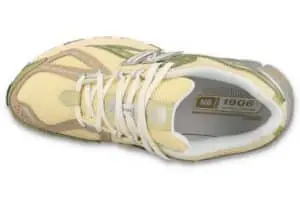 New Balance 1906R Yellow/Parchment