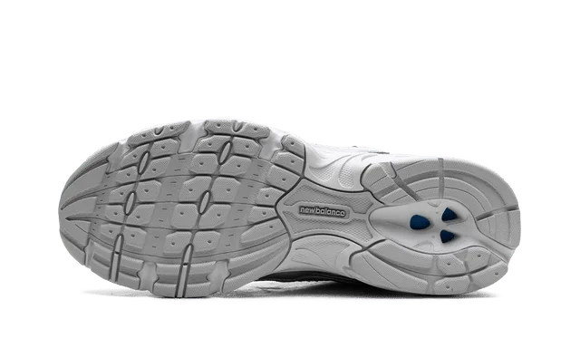 New Balance 530 Moonbeam Silver Metallic