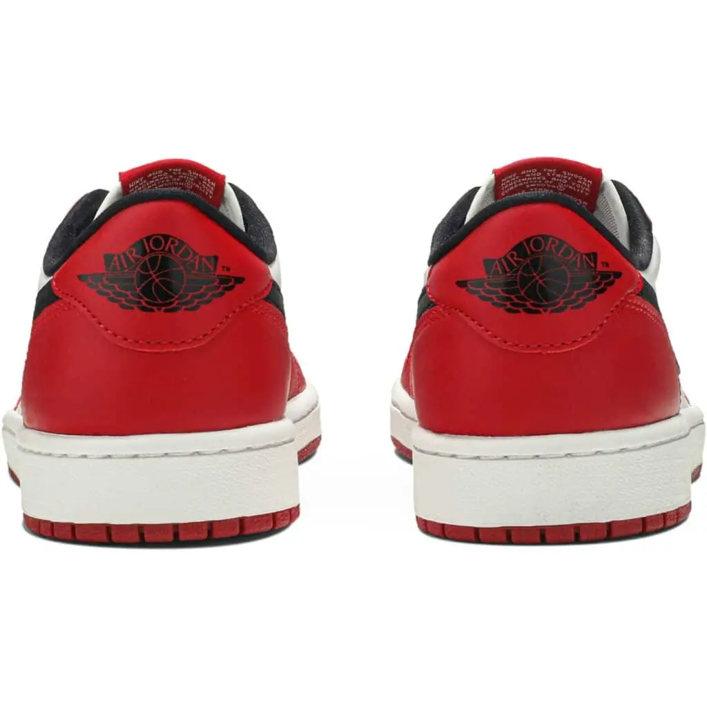 Air Jordan 1 Retro Low OG ‘Chicago’