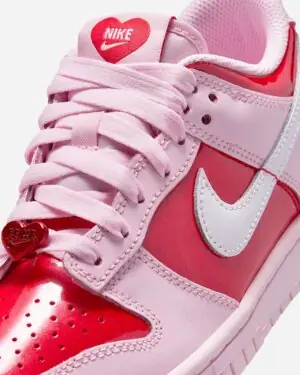 Nike Dunk Low «Valentine’s Day»