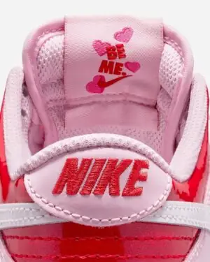 Nike Dunk Low «Valentine’s Day»