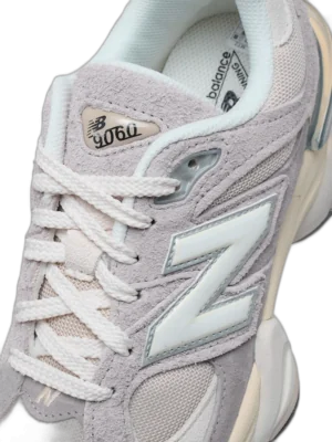 New Balance 9060 Lilac Grey
