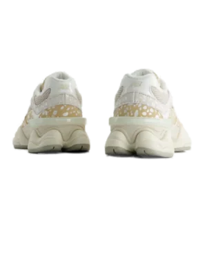New Balance 9060 Beige Brown