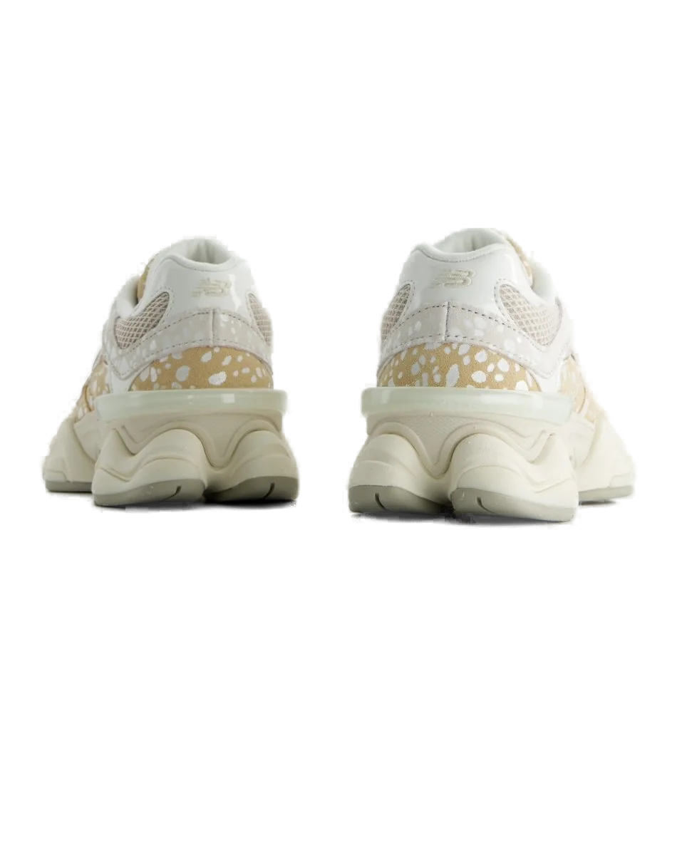 New Balance 9060 Beige Brown