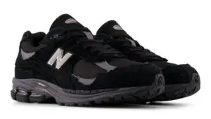 New Balance 2002R Gore-Tex Protection Pack Black