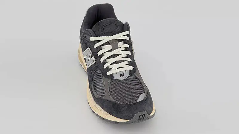 New Balance 2002R Phantom