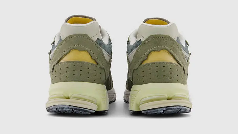 New Balance 2002R Protection Pack Mirage Grey