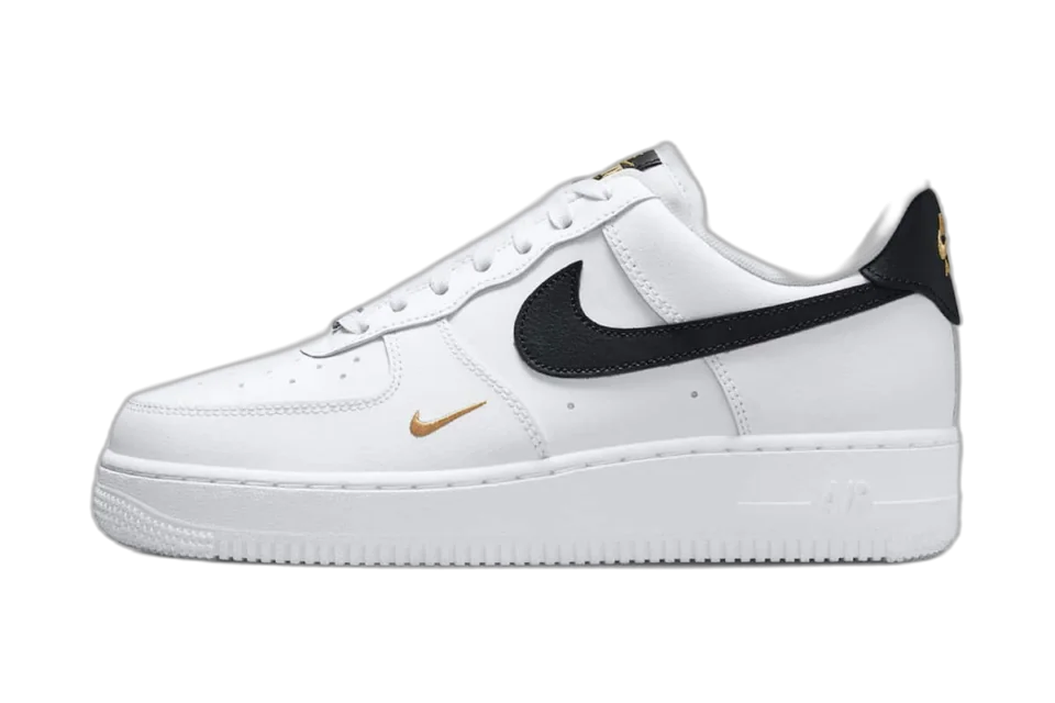 Wmns Nike Air Force 1 ’07 Essential ‘White Black’