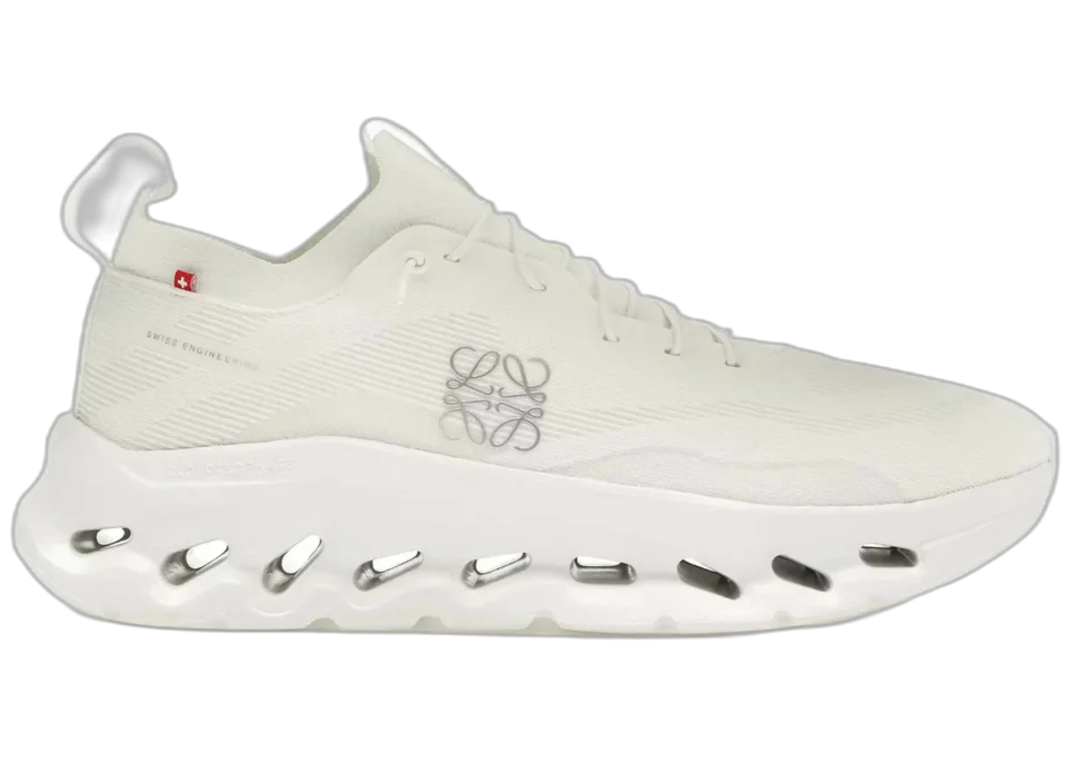 LOEWE x On Running Cloudtilt All White