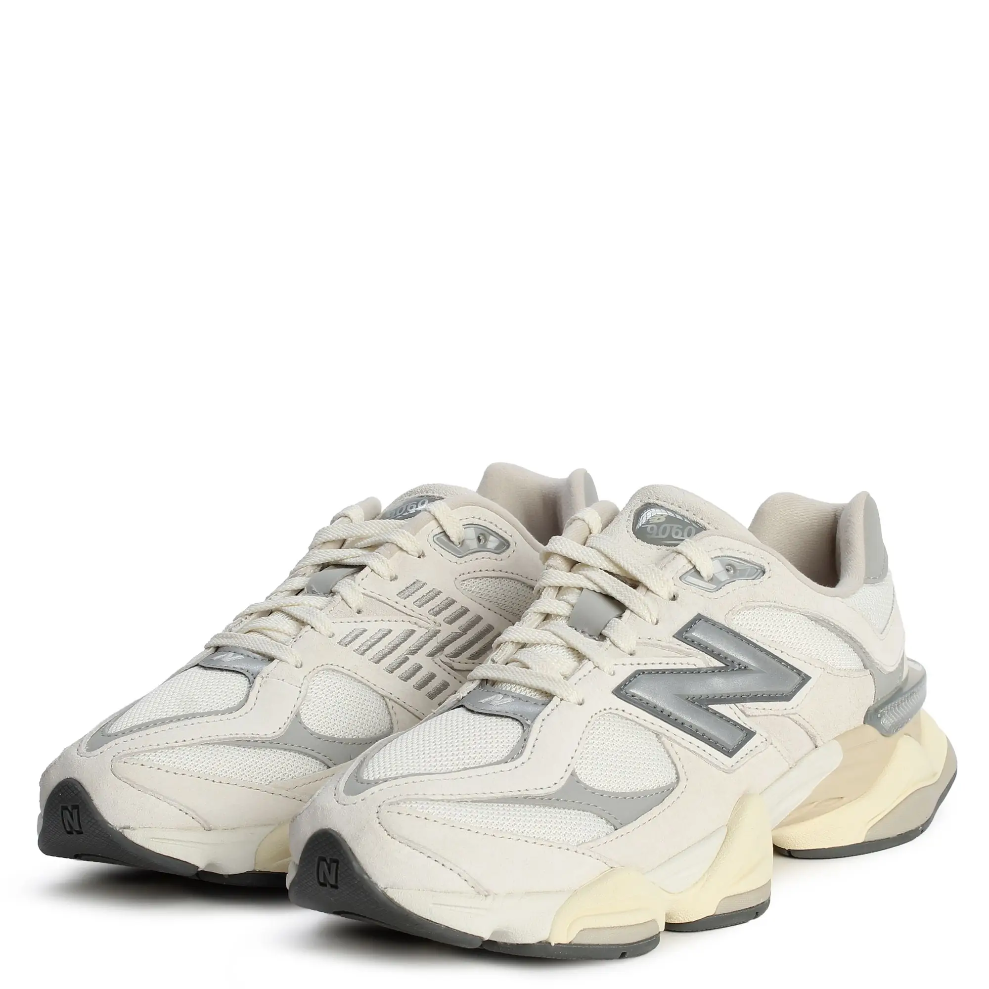 New Balance 9060 Sea Salt - vista adicional