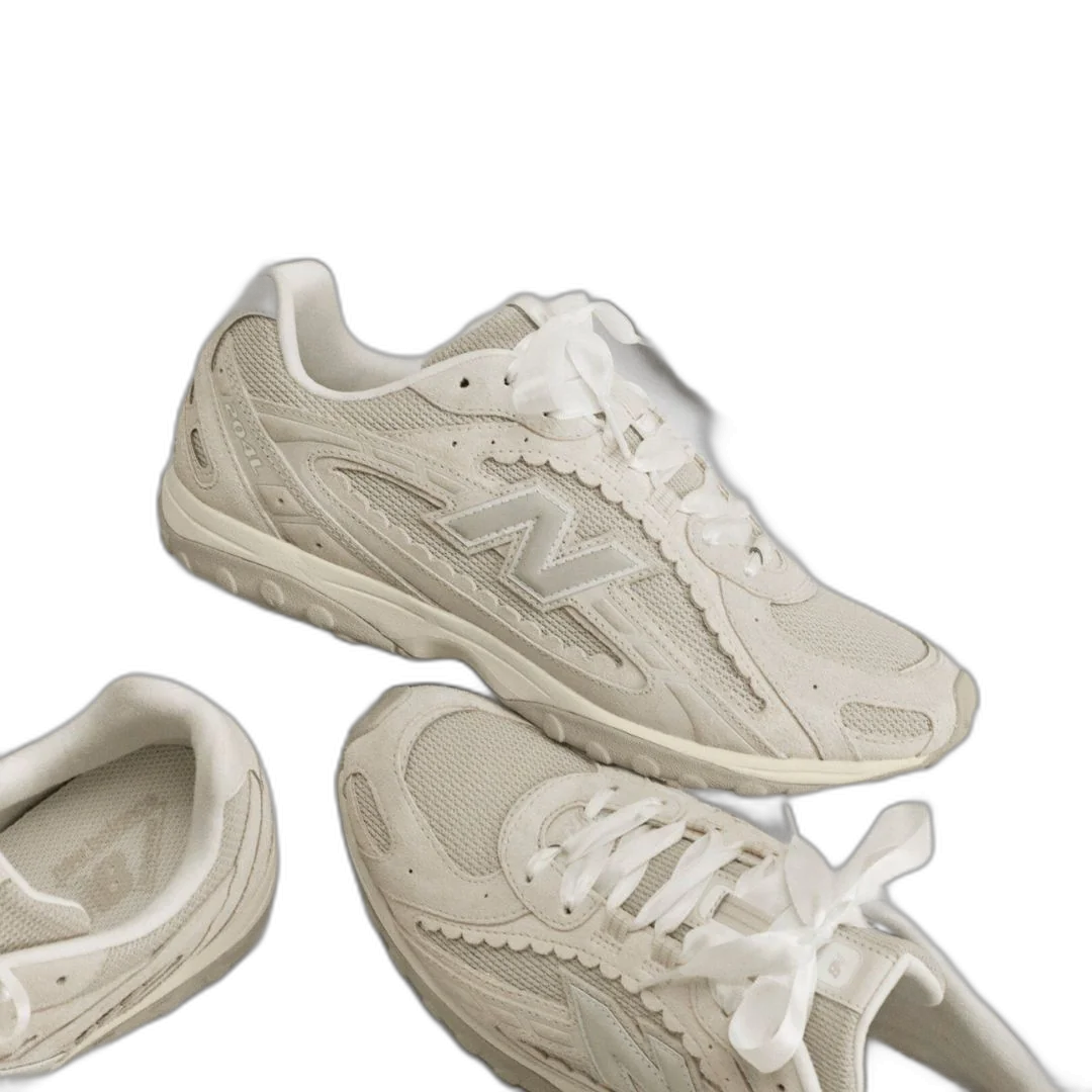 New Balance 204L White